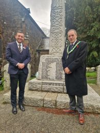 William Bryant and Mayor Councillor J. Hutchings at the War Memorial after repairs and the addition of Private John Bailey's Name.